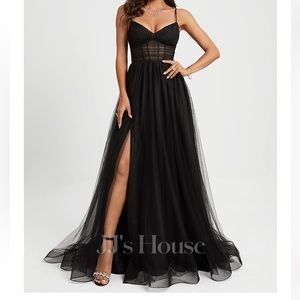 JJ’s house Black tulle corset dress with train